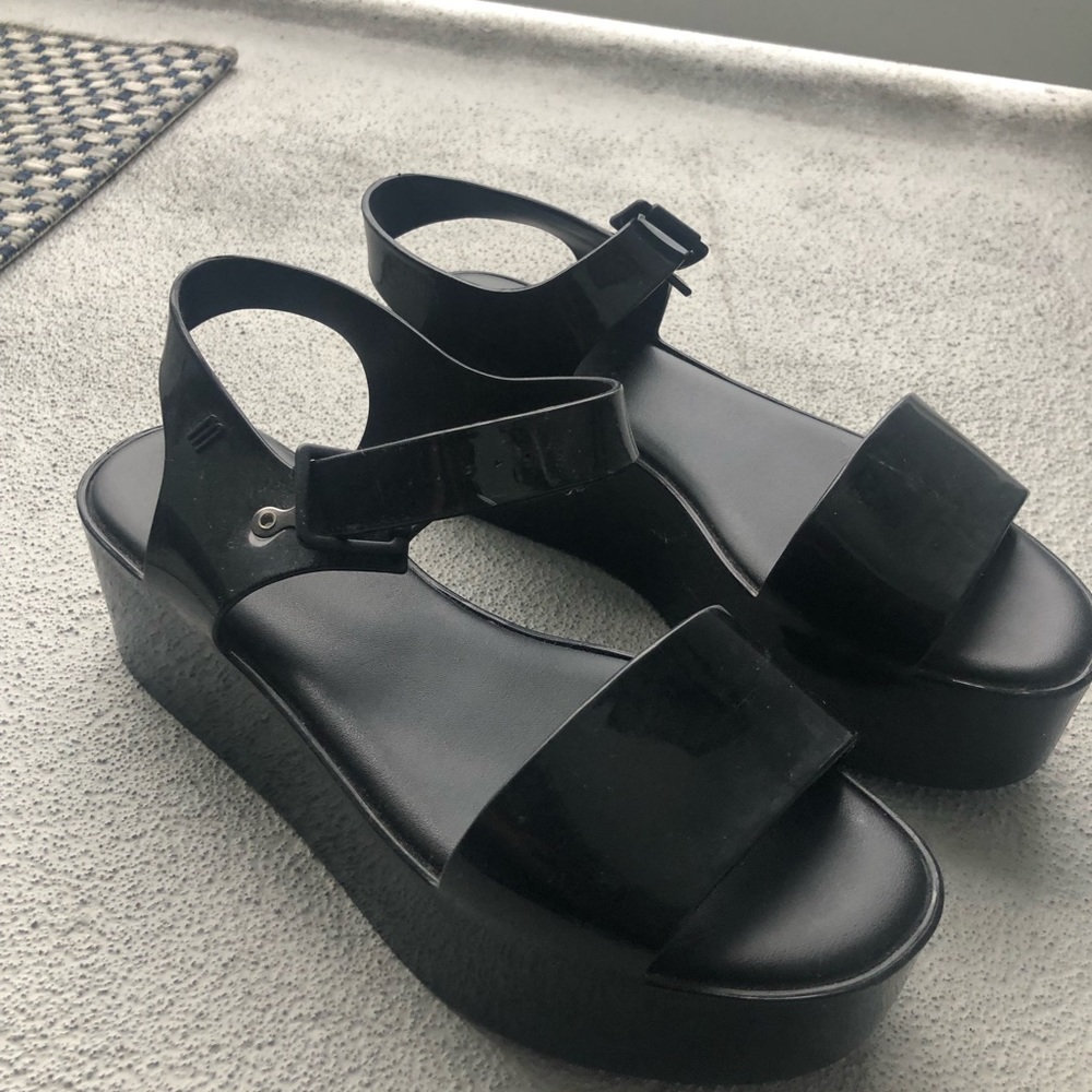 Melissa Black sandals